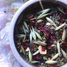 Gnat and Bee - Full Moon | Herbal Loose Leaf Tea: 2 oz